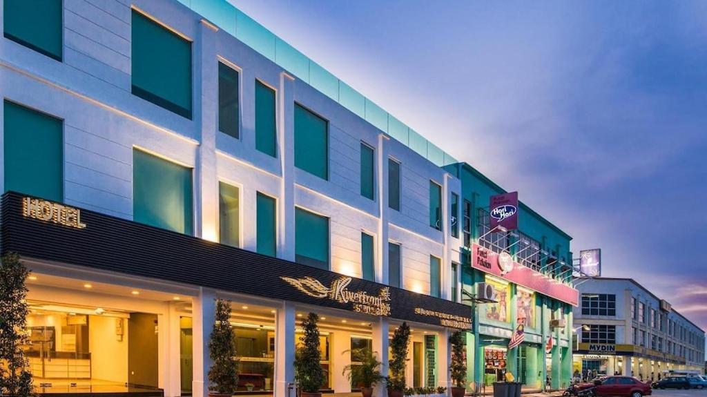 Riverfront Boutique Hotel Малакка Экстерьер фото