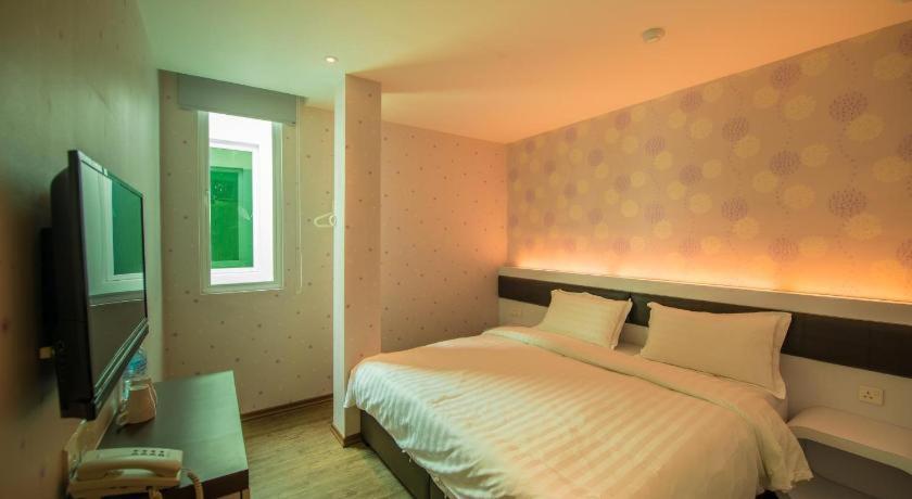 Riverfront Boutique Hotel Малакка Экстерьер фото